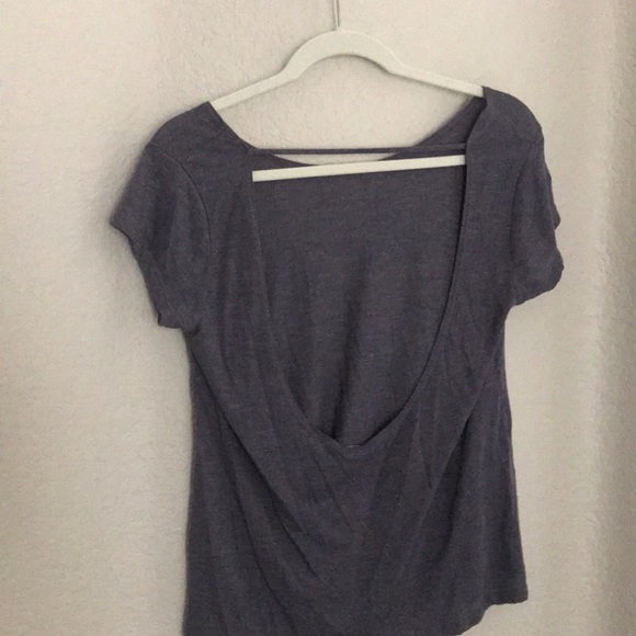 Gray open back shirt - Picture 2 of 2